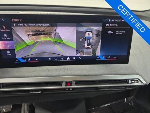 Certified 2026 BMW iX xDrive60 w/ M Sport Package AWD/4WD image 22