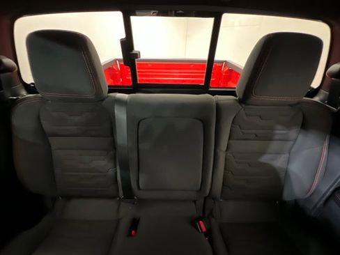 Certified 2025 Nissan Frontier PRO-4X image 24