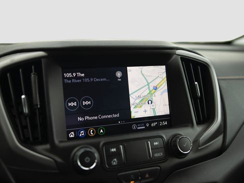 Used 2023 GMC Terrain AT4 w/ Infotainment Package II AWD/4WD image 9