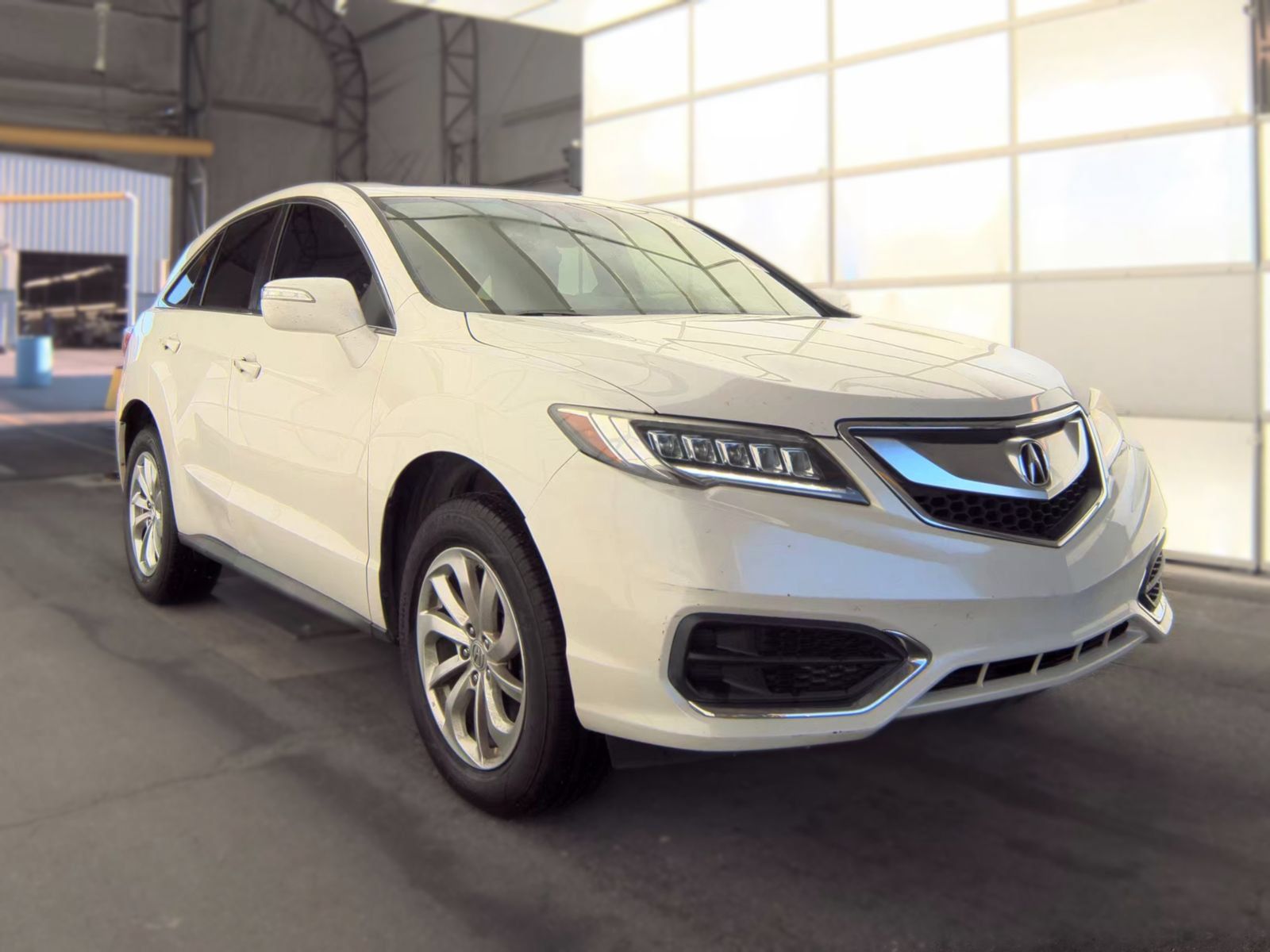 Used 2018 Acura RDX w/ Technology Package FWD image 4