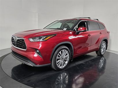Used 2023 Toyota Highlander Platinum
