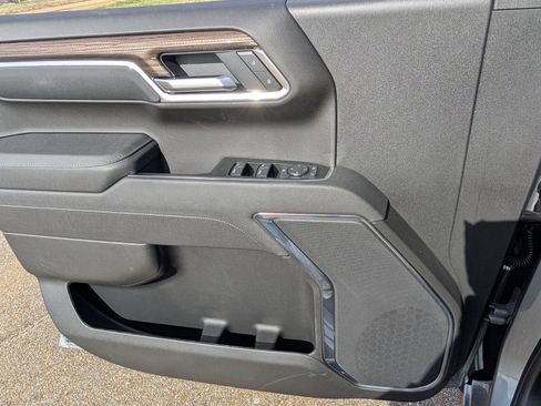 New 2026 Chevrolet Silverado 1500 LT image 22