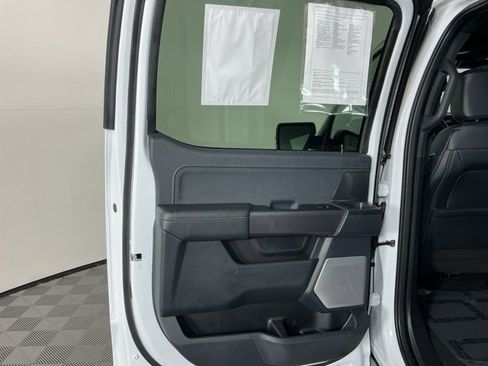 Used 2025 Ford F150 Lariat w/ Equipment Group 502A High image 30