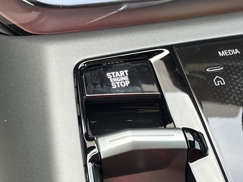 New 2026 BMW X3 xDrive30 w/ Convenience Package image 10