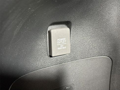 Used 2021 Honda Pilot Black Edition image 39