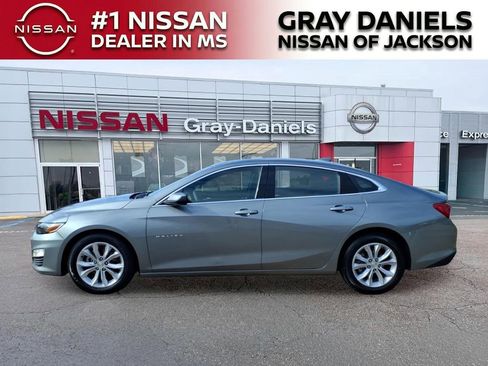 Used 2024 Chevrolet Malibu LT FWD image 4