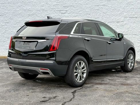 Certified 2022 Cadillac XT5 Premium Luxury image 7