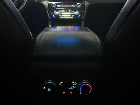 Used 2021 Ford Explorer Limited w/ Equipment Group 301A RWD image 29