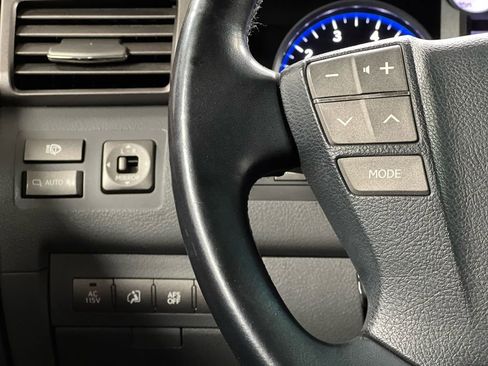 Used 2008 Lexus LX 570 4WD image 30