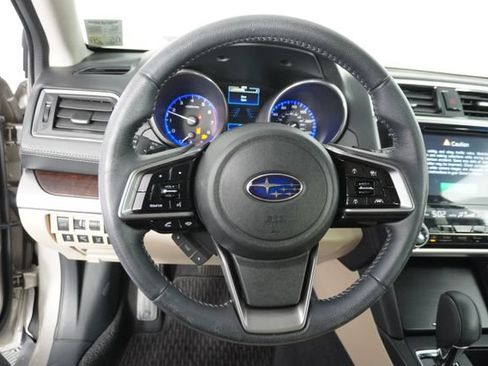 Used 2019 Subaru Outback 2.5i Limited AWD/4WD image 23