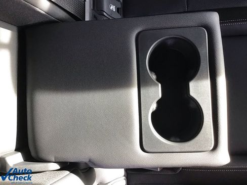 Used 2024 Chevrolet Blazer EV LT image 17