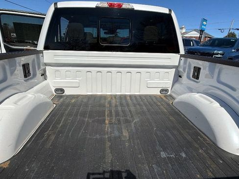 Used 2016 Ford F150 Lariat image 10