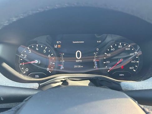 Used 2024 Jeep Compass Latitude AWD/4WD image 13