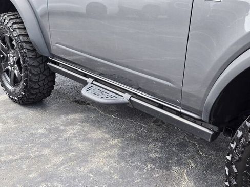 Certified 2024 Ford Bronco Black Diamond AWD/4WD image 18