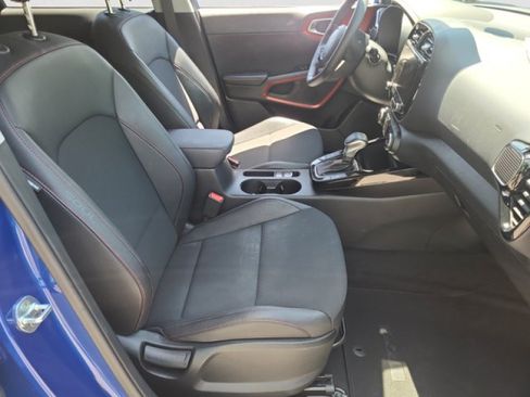 Used 2023 Kia Soul GT-Line w/ GT-Line Technology Package FWD image 21