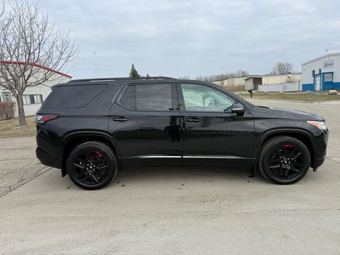 Used 2018 Chevrolet Traverse Premier w/ Redline Edition image 4