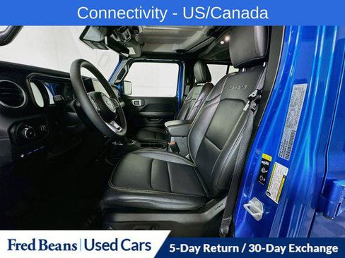 Certified 2024 Jeep Wrangler Unlimited Sahara w/ Technology Group AWD/4WD image 28