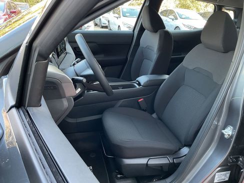 New 2026 Nissan Kicks S image 13