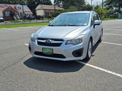 Used 2012 Subaru Impreza 2.0i Premium AWD/4WD image 1
