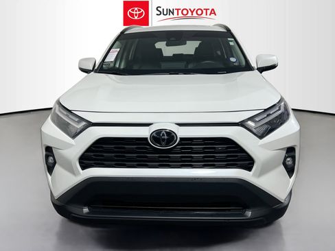 Used 2024 Toyota RAV4 XLE Premium FWD image 10
