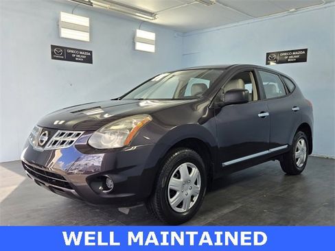 Used 2014 Nissan Rogue S image 4