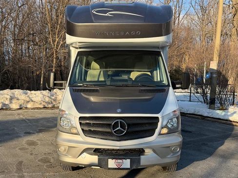 Used 2015 Mercedes-Benz Sprinter 3500 image 3