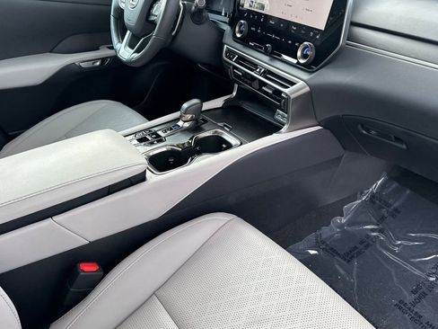 Used 2024 Lexus RX 350 w/ Convenience Package image 15