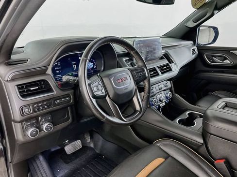 Used 2023 GMC Yukon XL AT4 w/ Technology Package AWD/4WD image 36