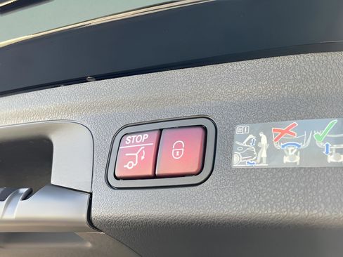 Certified 2025 Mercedes-Benz GLE 350 350 image 27