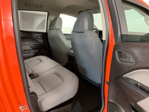 Used 2019 Chevrolet Colorado W/T w/ WT Convenience Package AWD/4WD image 33