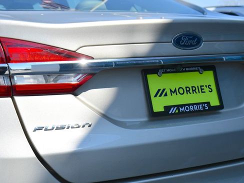 Used 2018 Ford Fusion SE w/ Equipment Group 602A image 40