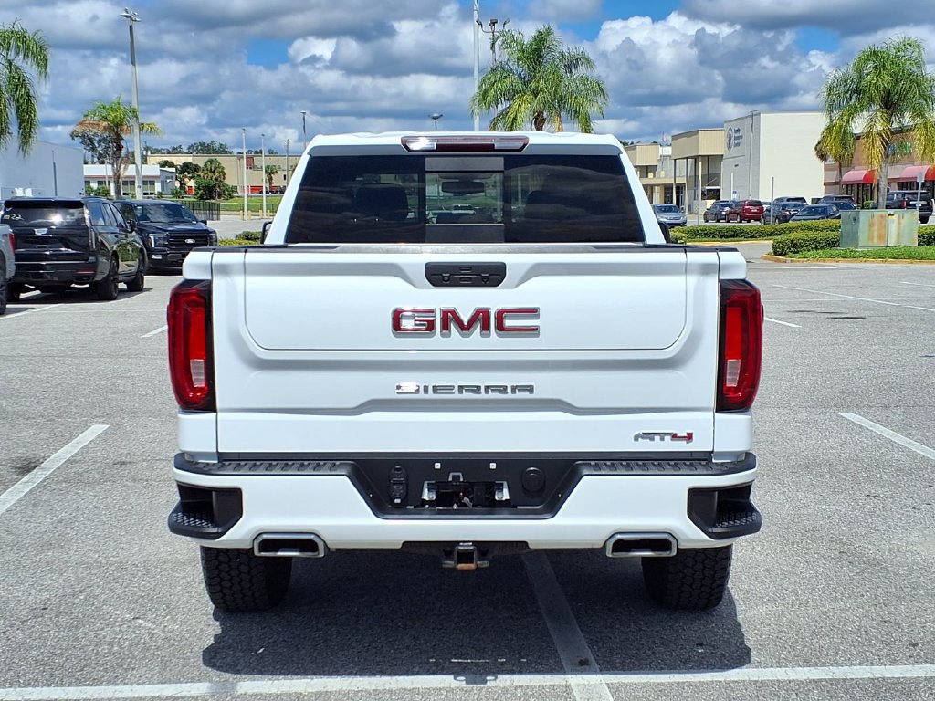 Used 2021 GMC Sierra 1500 AT4 w/ AT4 Preferred Package AWD/4WD image 6