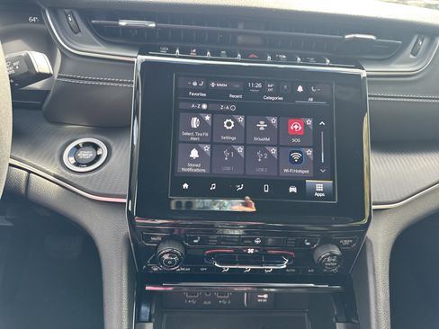 Certified 2023 Jeep Grand Cherokee Altitude image 30