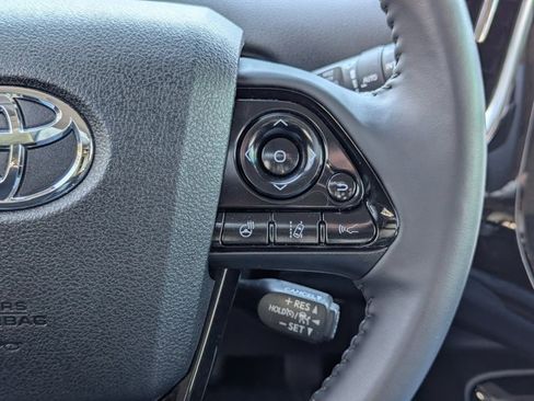 Used 2022 Toyota Prius Limited w/ Premium Convenience Package image 22