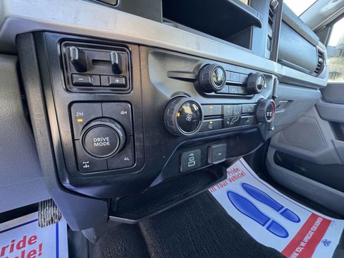 Used 2023 Ford F250 XLT w/ FX4 Off-Road Package image 41