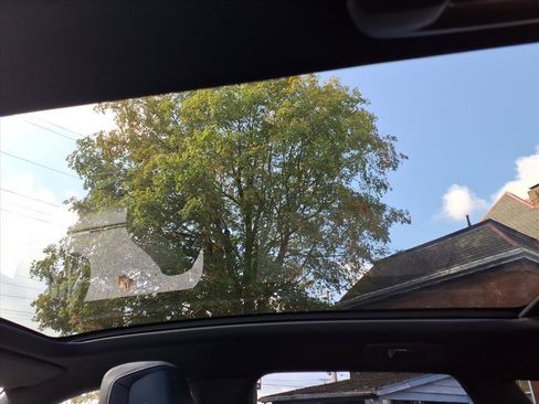 New 2026 Cadillac Lyriq Luxury w/ LPO, Floor Liner Package image 8