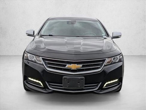 Used 2015 Chevrolet Impala LTZ image 2