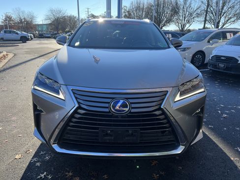 Used 2018 Lexus RX 450hL Luxury image 3