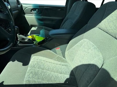 Used 2002 GMC Envoy SLE RWD image 3