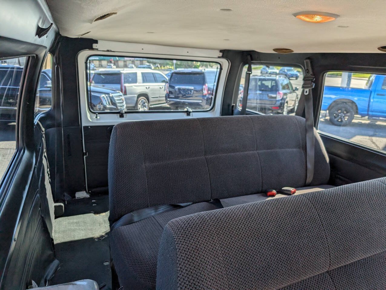 Used 2002 Dodge B3500 RWD image 14