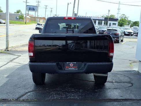 Used 2024 RAM 1500 Warlock AWD/4WD image 5