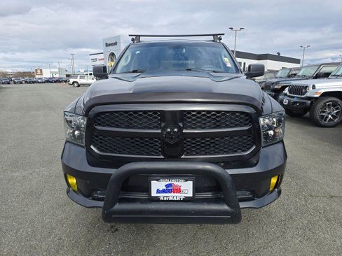 Used 2016 RAM 1500 Express w/ Black Ram 1500 Express Group image 8