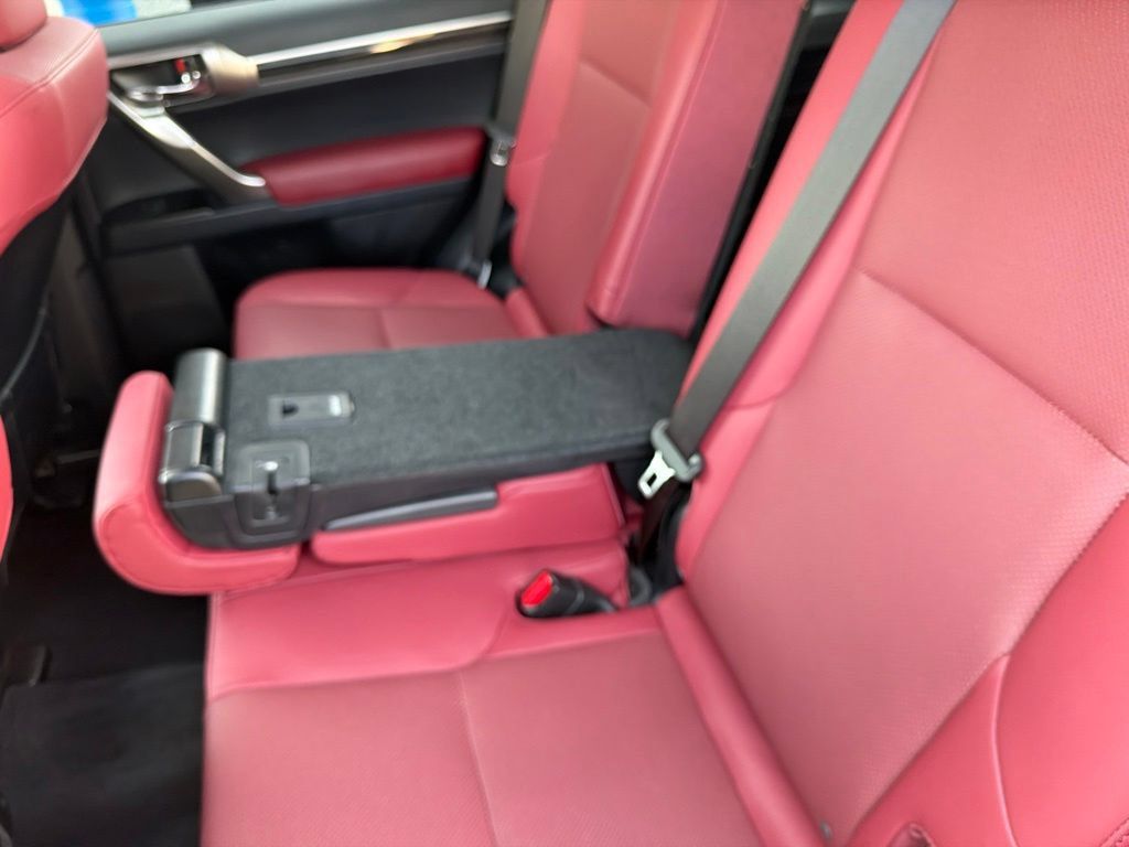 Used 2023 Lexus GX 460 Premium w/ Premium Package AWD/4WD image 10