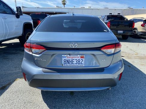 Used 2020 Toyota Corolla LE w/ Carpet Mat Package (TMS) FWD image 4