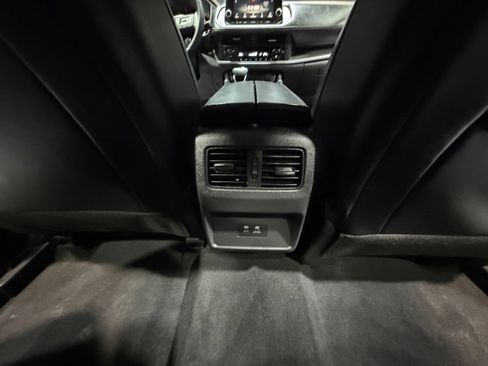 Certified 2023 Nissan Rogue SV w/ SV Premium B Package image 32