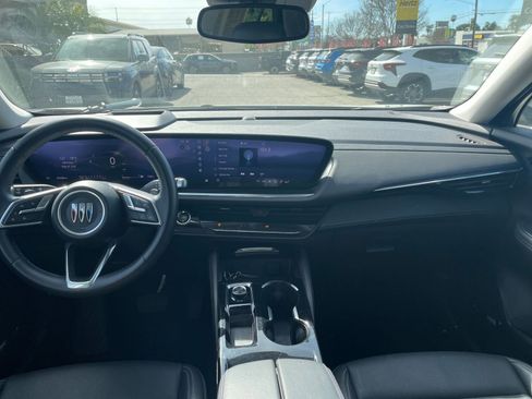 Used 2024 Buick Envision Preferred image 33
