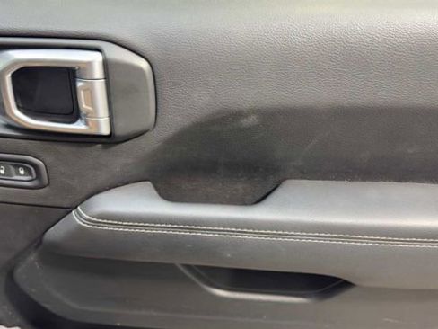 Used 2021 Jeep Wrangler Unlimited Rubicon image 14