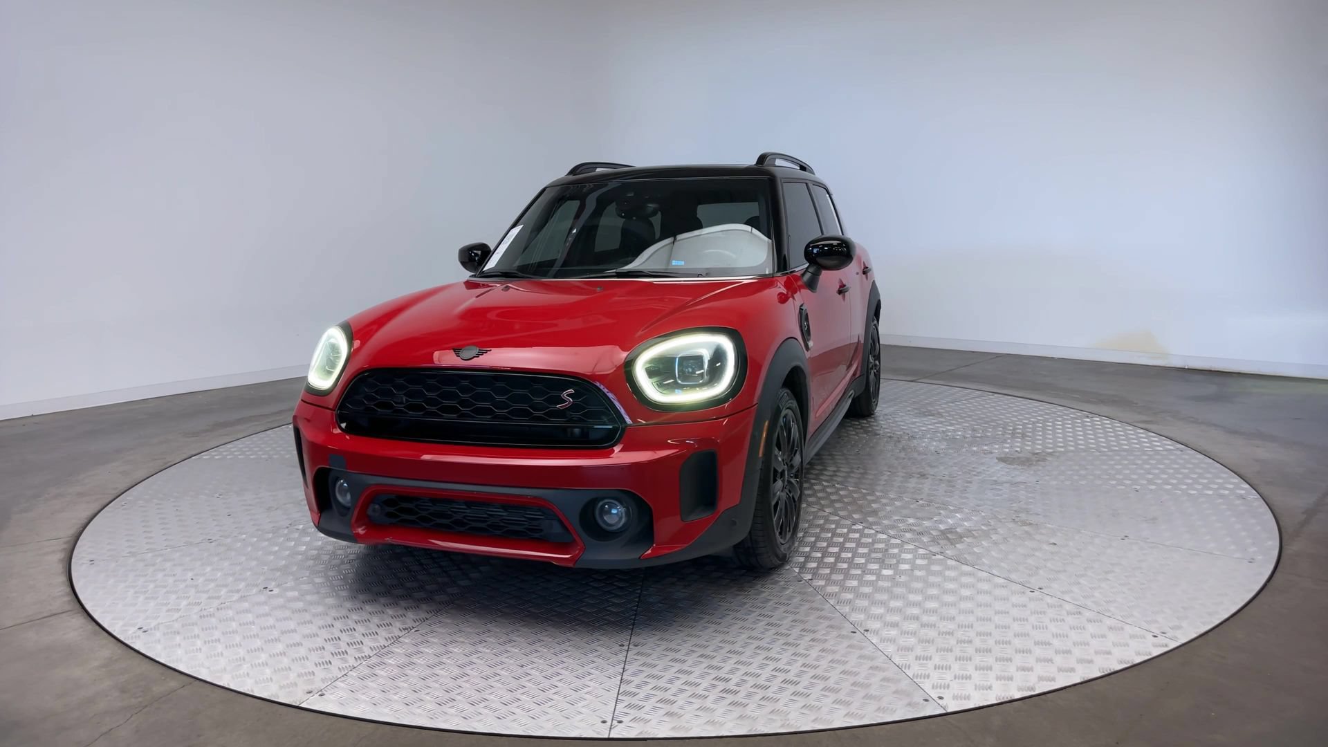 Used 2024 MINI Cooper Countryman S AWD/4WD image 3