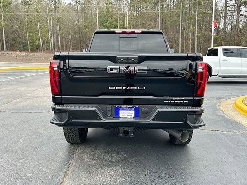 New 2026 GMC Sierra 2500 Denali Ultimate image 15