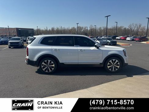 Used 2020 Kia Telluride S w/ S 8 Passenger Seating Package image 11